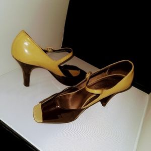 Women's Shoes